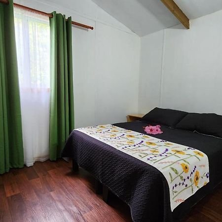 Cabanas Manuto Hanga Roa Exterior foto